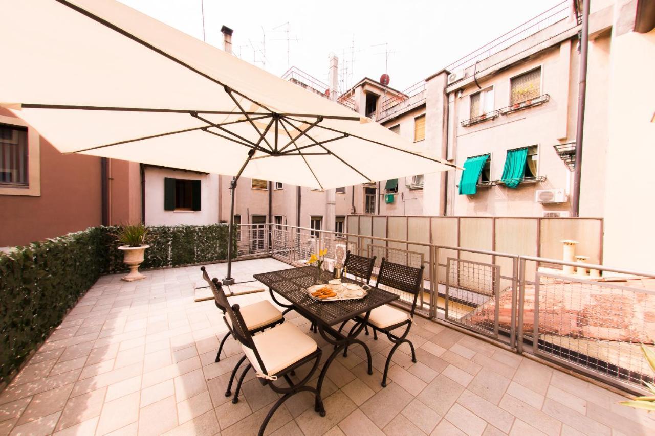 Arena Dreams Apartment Верона Екстериор снимка